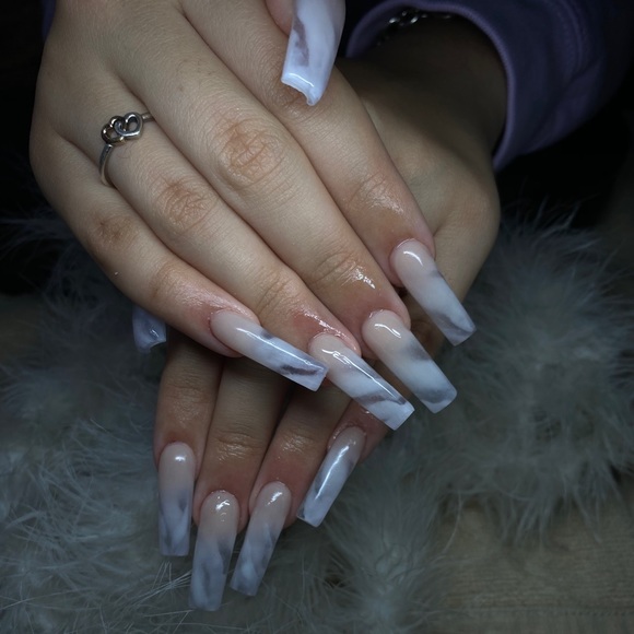 Meet your Posher, Jaeleen - Picture 1 of 1